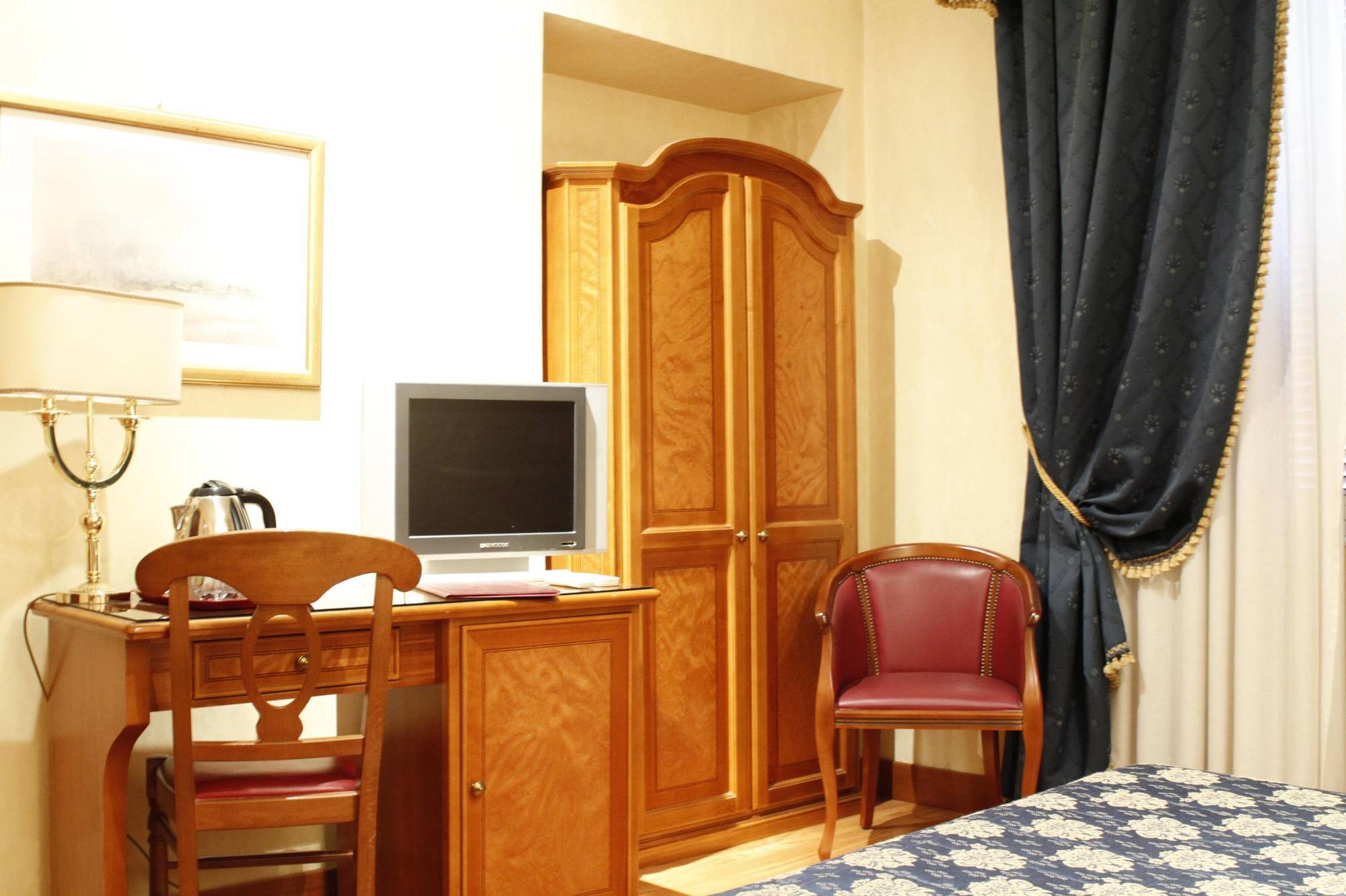 โรงแรมเจเนีย โรม ภายนอก รูปภาพ