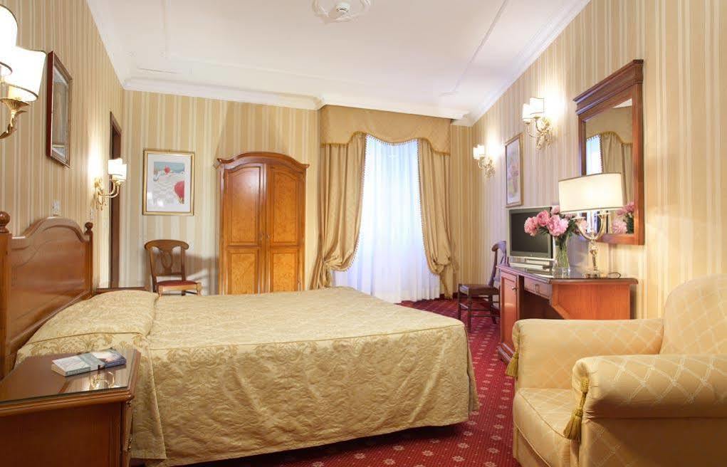 โรงแรมเจเนีย โรม ภายนอก รูปภาพ