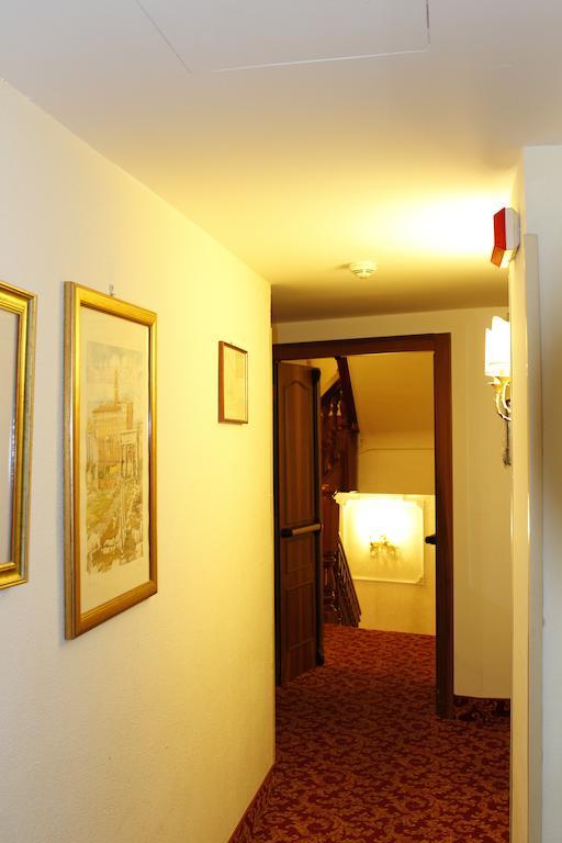 โรงแรมเจเนีย โรม ภายนอก รูปภาพ